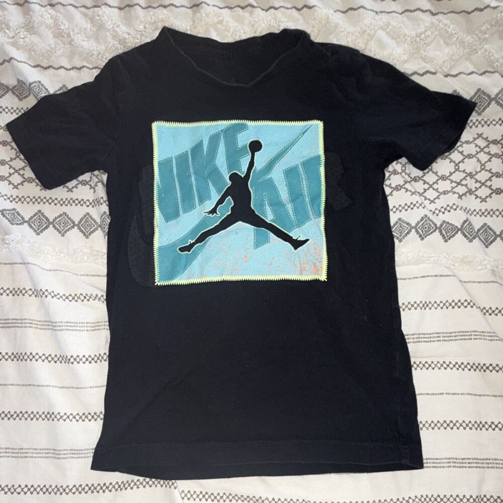Nike Air Jordan Jumpman Boys Graphic Logo Crew Neck Cotton Tee Black S (8-10)